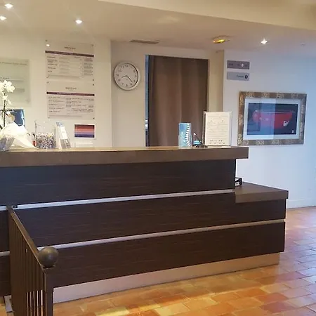Hotel Mercure Aix-en-provence Sainte-victoire Châteauneuf-le-Rouge