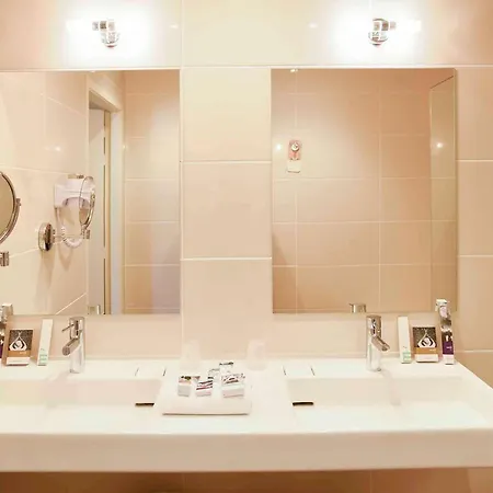 Hotel Mercure Aix-en-provence Sainte-victoire 4*