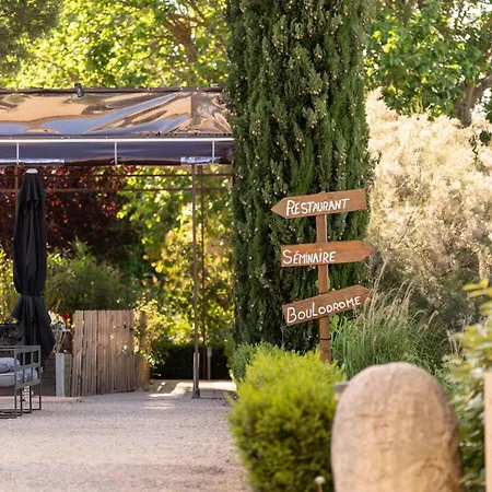 Mercure Aix-en-provence Sainte-victoire Chateauneuf-le-Rouge