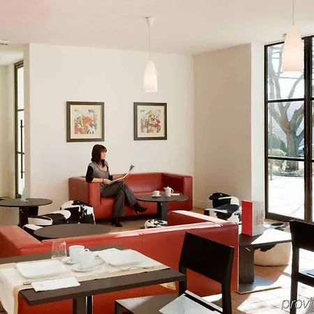 Mercure Aix-en-provence Sainte-victoire Hotel Châteauneuf-le-Rouge