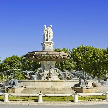 Mercure Aix-en-provence Sainte-victoire 4* Châteauneuf-le-Rouge